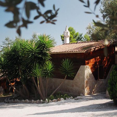 Tenuta Molino Di Mare- Ecoresort Con Villini Rodi Garganico Exterior foto