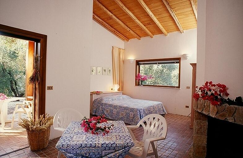 Tenuta Molino Di Mare- Ecoresort Con Villini Rodi Garganico Habitación foto