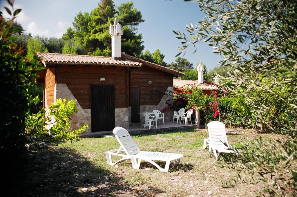 Tenuta Molino Di Mare- Ecoresort Con Villini Rodi Garganico Exterior foto