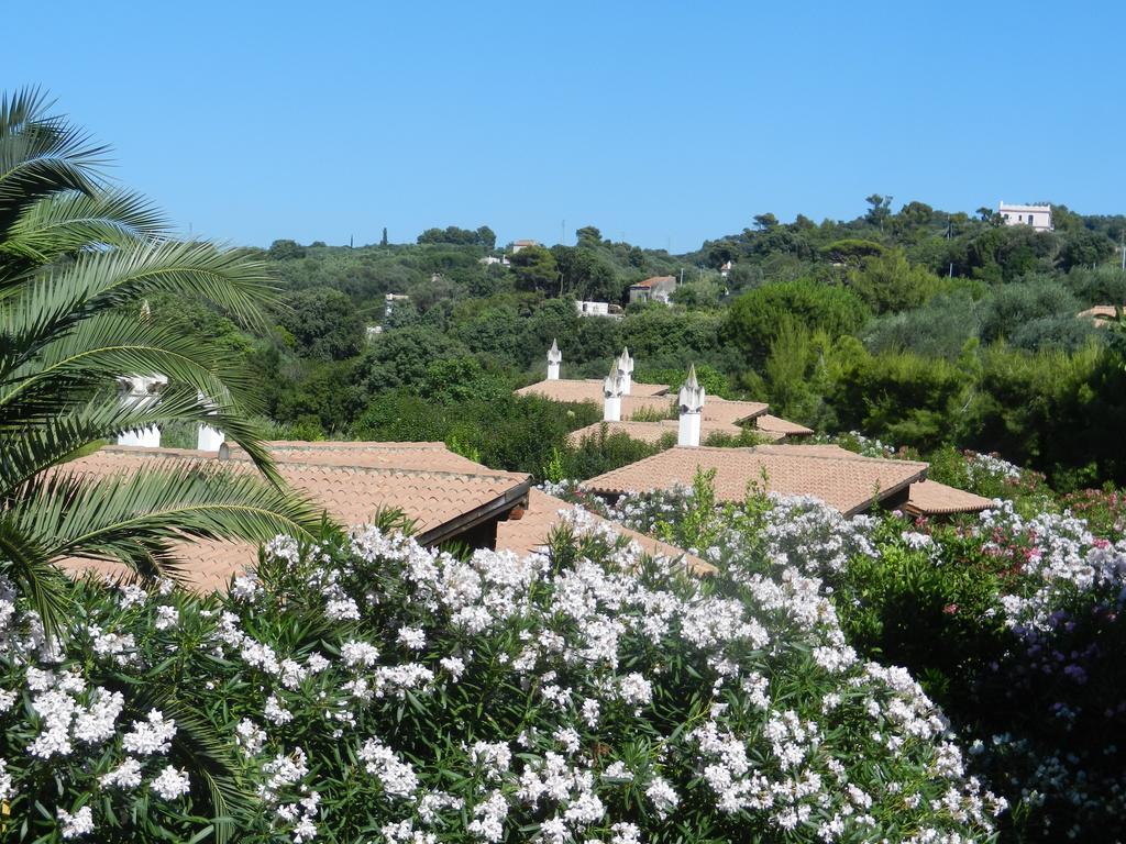 Tenuta Molino Di Mare- Ecoresort Con Villini Rodi Garganico Exterior foto