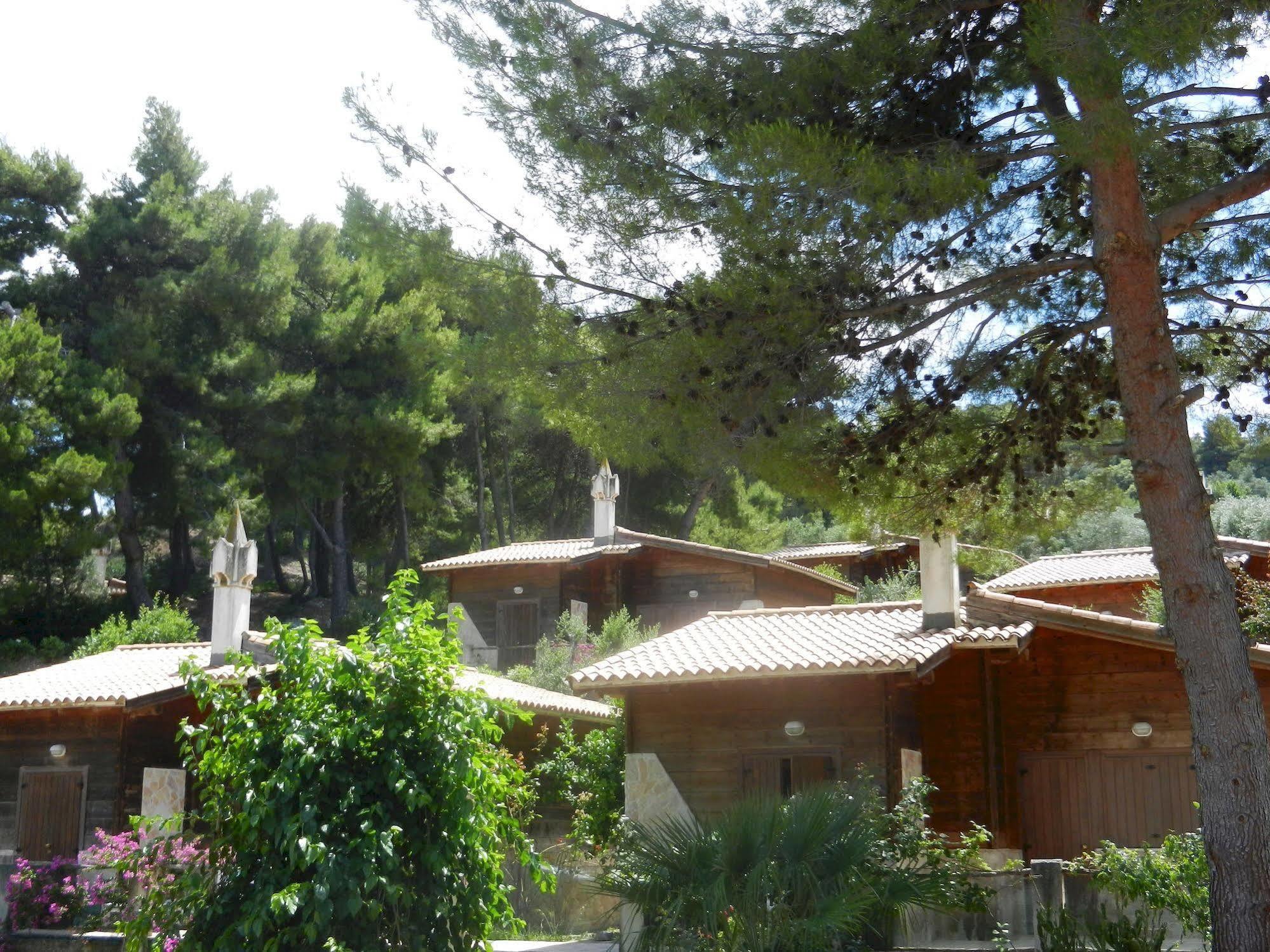 Tenuta Molino Di Mare- Ecoresort Con Villini Rodi Garganico Exterior foto